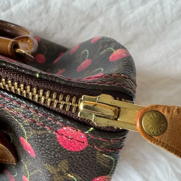 Louis Vuitton Vintage Cerises Cherry Speedy 25 - Picture 5 of 9